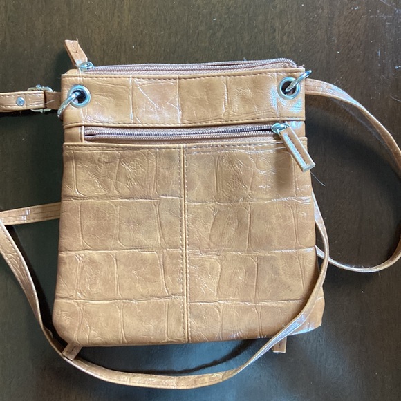 Nichole Miller crossbody satchel - Picture 10 of 11